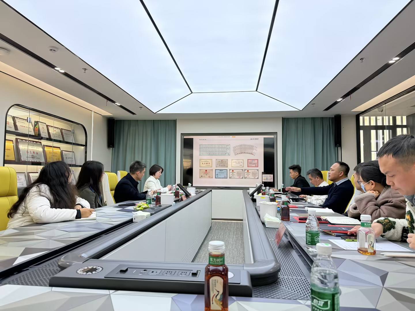 1773390102973370.jpg 99bbc13d-8ba3-41ee-98d8-70f30a001450.jpg